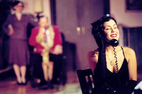 Hana Lass in The Man Who Came to Dinner - 2004