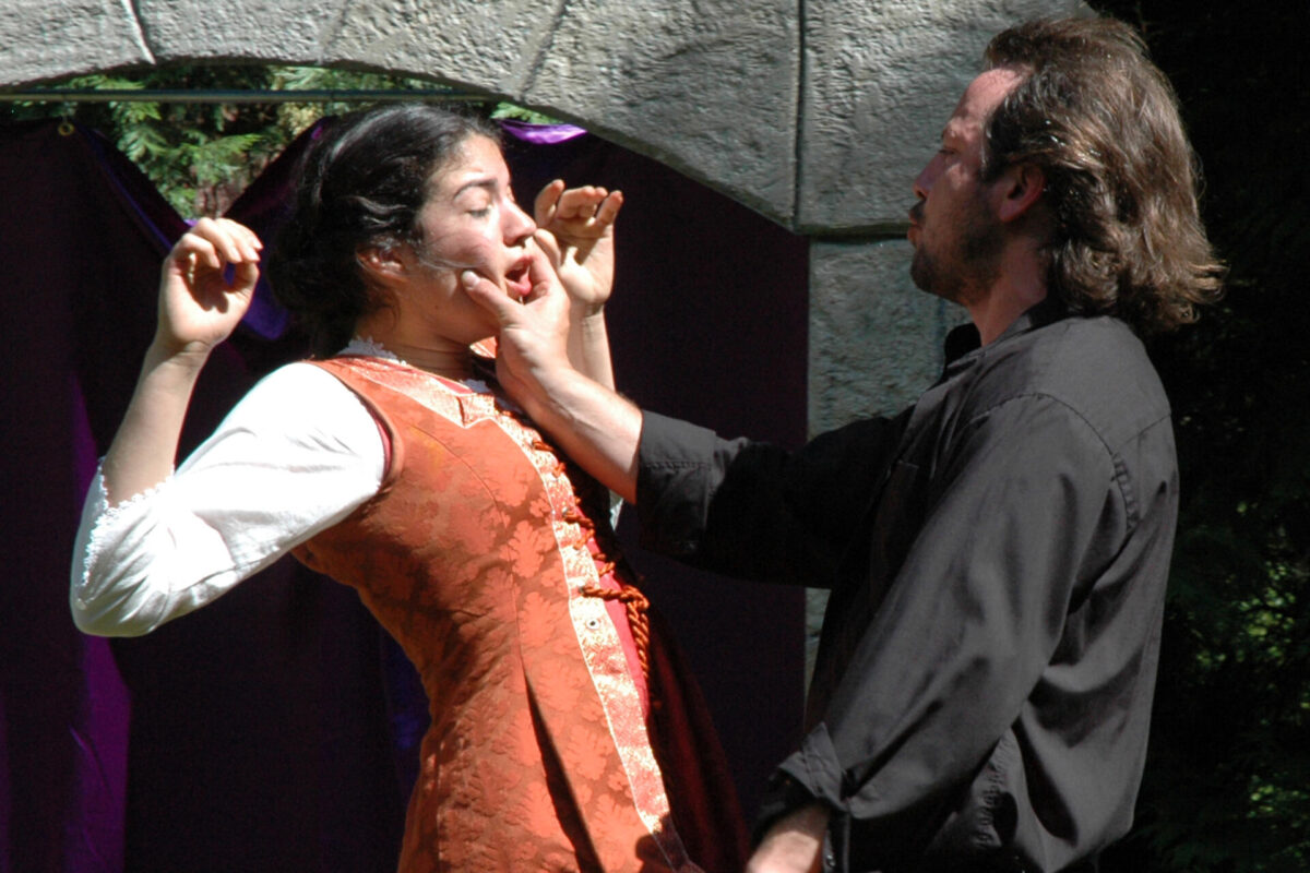 Carolyn Marie Monroe and Shawn Law in Hamlet - 2008