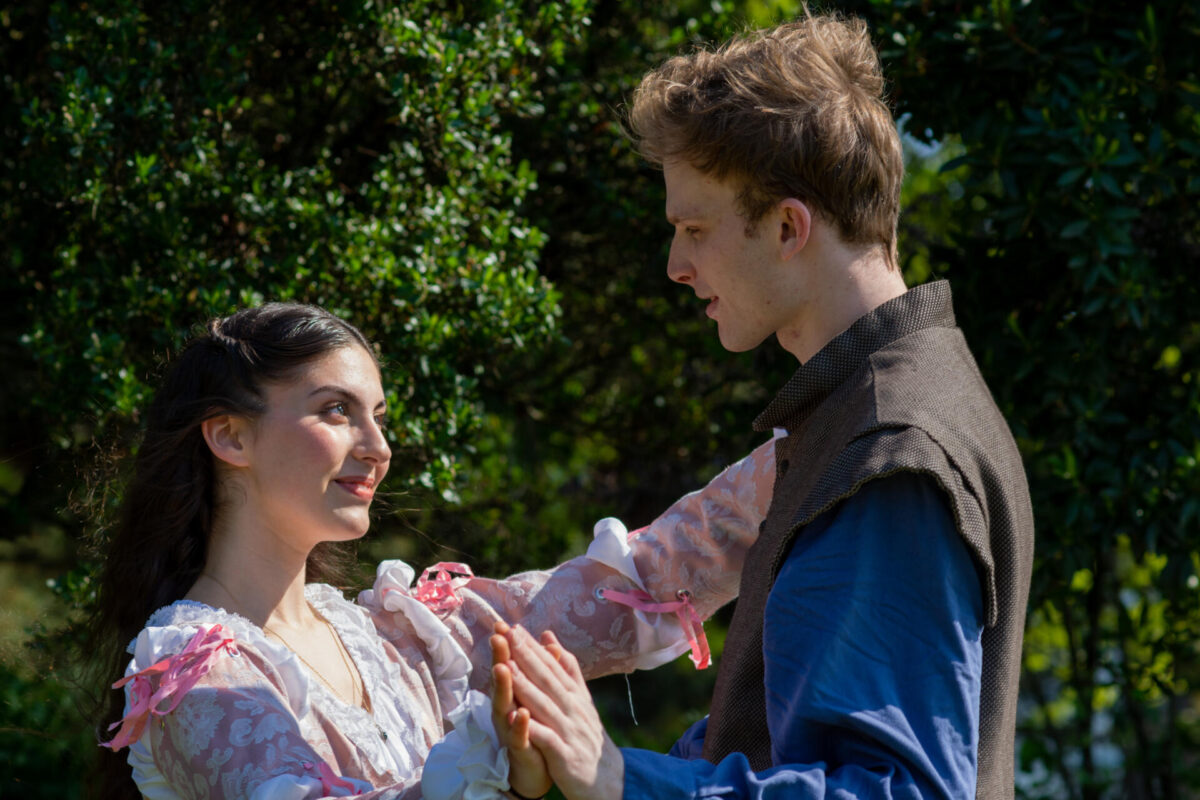 Joe Moore as Romeo and Jasmine Harrick as Juliet. Photo by Ken Holmes