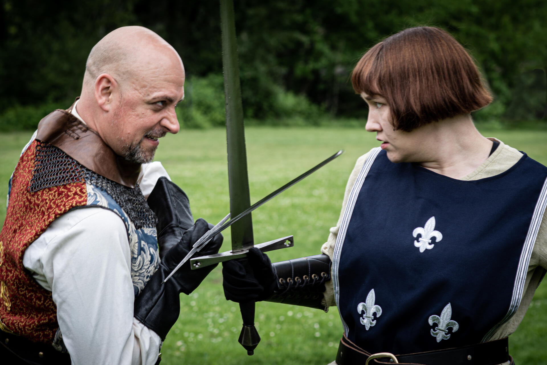 Daniel Wood as Lord Talbot and Ariel Rose as Joan de Pucelle