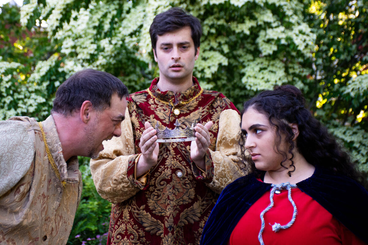 Matthew Gilbert as York, Matthew Fisher as Henry VI, Raya Tuffaha as Margaret. Photo by Ken Holmes