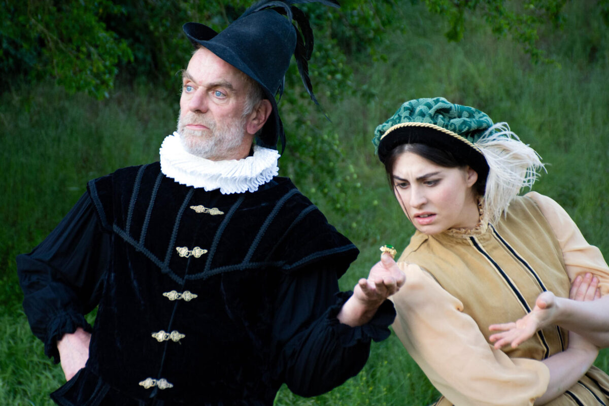 Tony Driscoll as Malvolio and Jasmine Neshama Harrick as Viola. Photo by Ken Holmes