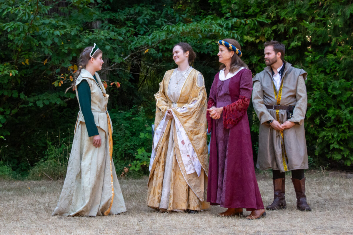 Anna Lou Hearn, Aubrey Sara Kaye, Mary Murfin Bayley, Garth Ball. Photo by Ken Holmes.