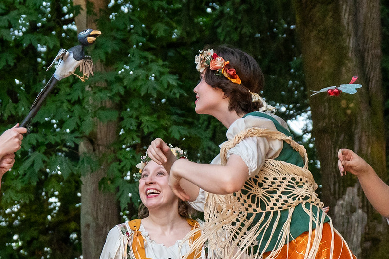Lauren Erwin, Rain Anderson. Photo by Ken Holmes.