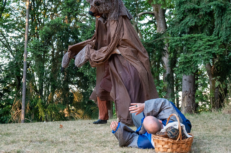 Eric Newman and the Bear. Photo by Ken Holmes.